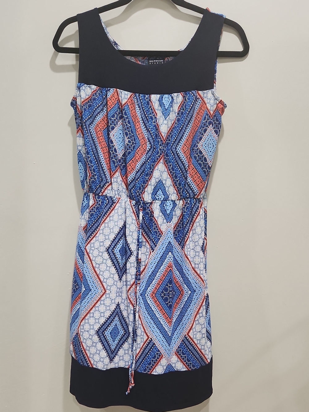 Studio Blue & Coral Geometric Sleveless Midi Dress Size 6